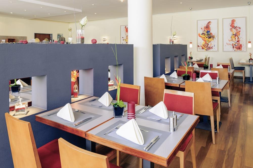 Mercure Am Rathaus 3* City Airport Mannheim